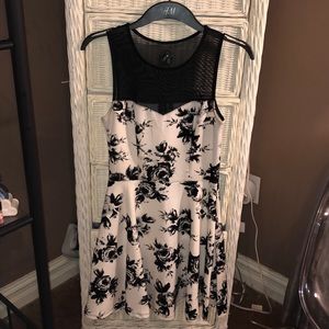 Black and white floral print dress